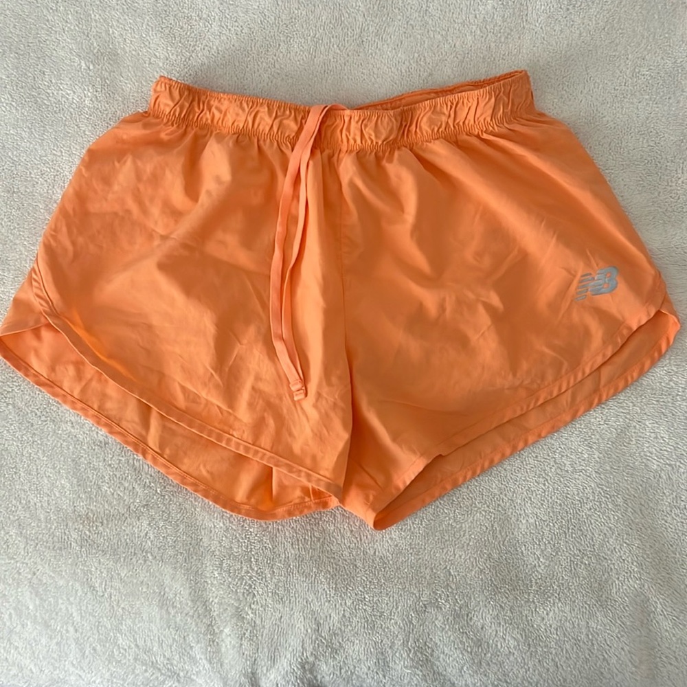 New Balance. Sport shorts orange 🧡